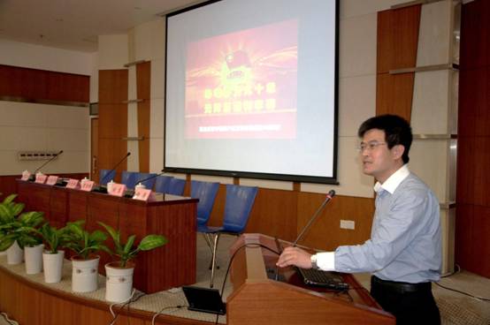 说明: D:\2012年共青团工作\建团90周年\2012-5-4 建团90周年大会\_DSC0047.jpg