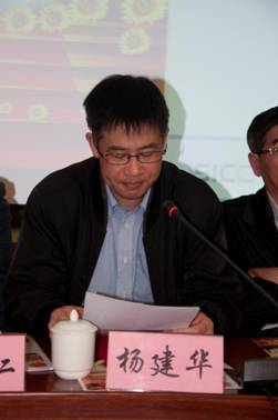 说明: D:\2012年共青团工作\建团90周年\2012-5-4 建团90周年大会\_DSC0030.jpg